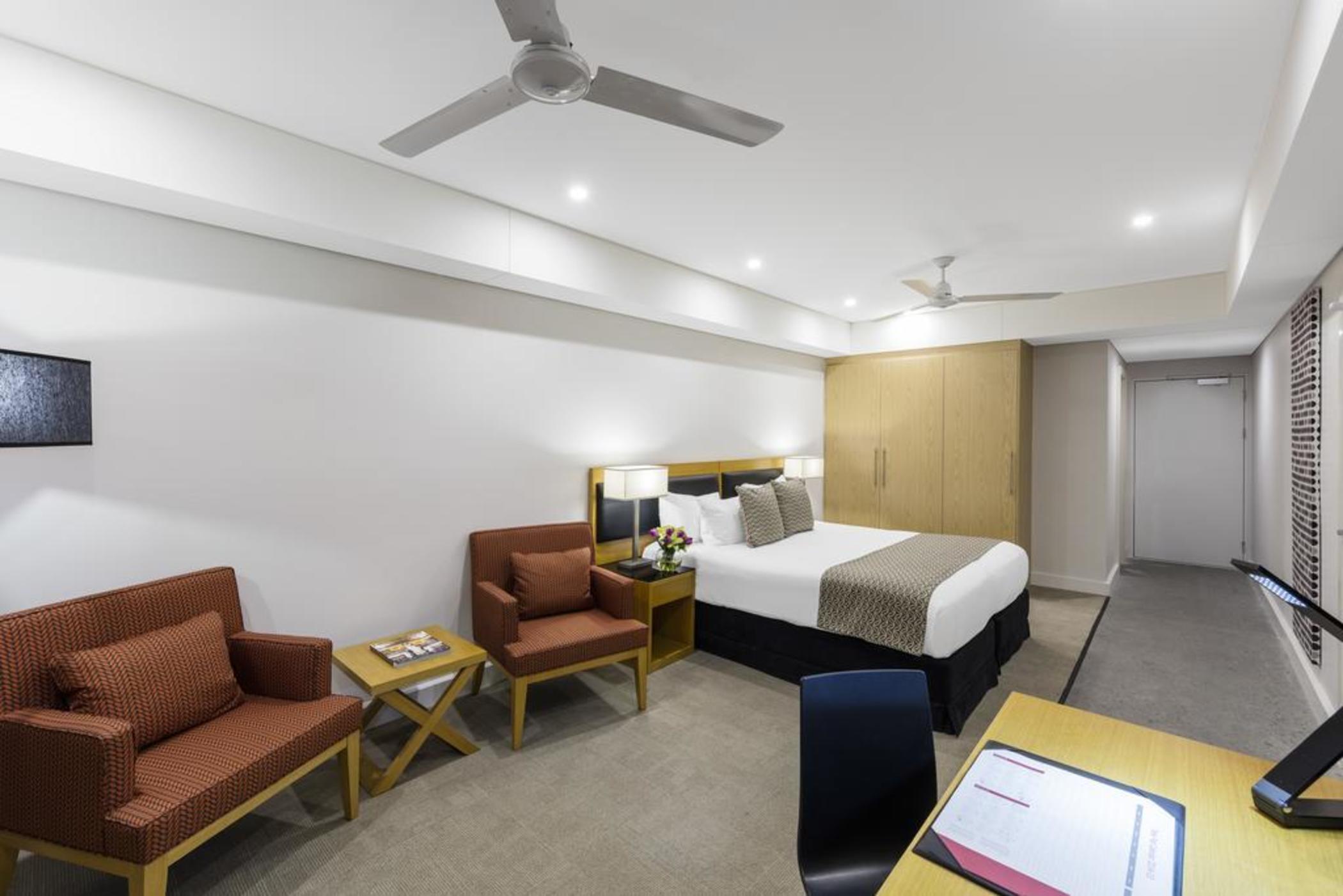 Oaks Darwin Elan Hotel Exterior foto